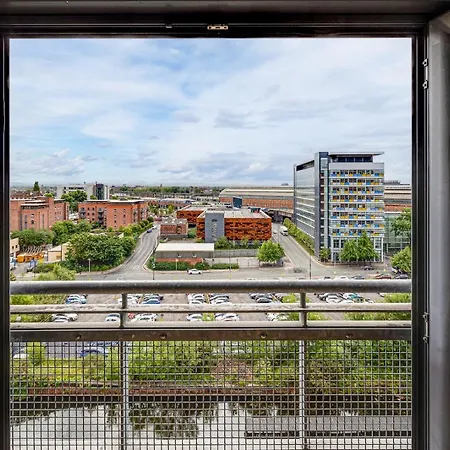 Large 2 Bed 2 Bath Appartamento Manchester