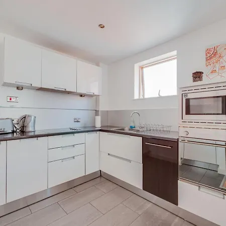Pass The Keys Modern 1 Bedroom City Centre Walking Dist Διαμέρισμα *