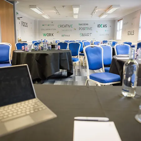 Hotel Holiday Manchester West By Ihg Salford (Greater Manchester)