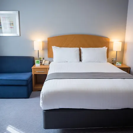 Holiday Manchester West By Ihg Hotel Salford (Greater Manchester)