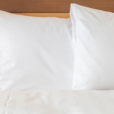 Hotel Holiday Manchester West By Ihg