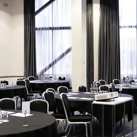 Ξενοδοχείο Crowne Plaza Centre By Ihg