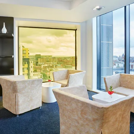 Crowne Plaza Centre By Ihg Hotel 4*