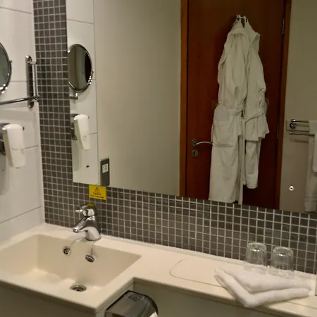 Holiday - Central Park, An Ihg Manchester