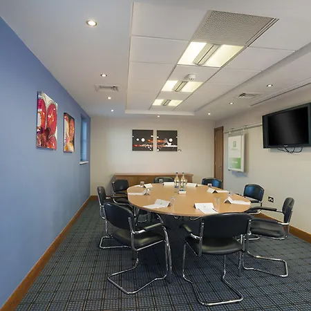 - Park, An Ihg 4* Manchester