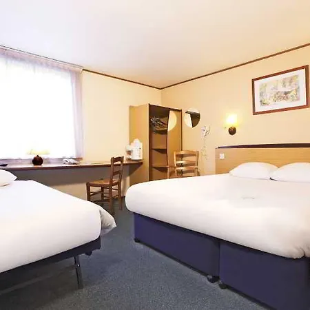 Hotel Campanile 2*