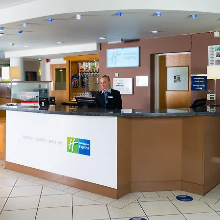 Hotel Express East By Ihg 3*