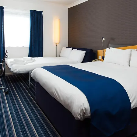 Express East By Ihg 3* Манчестер