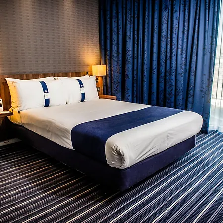 Hotel Express Centre By Ihg