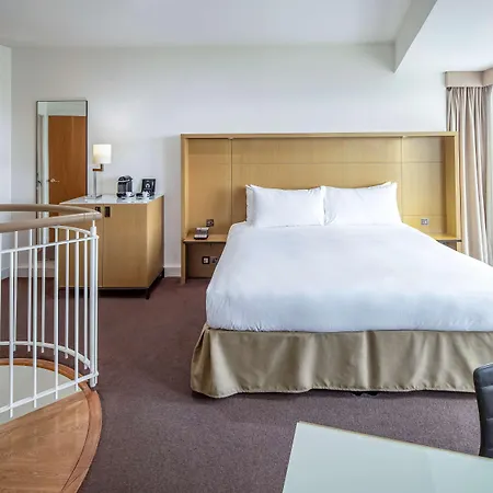 Doubletree By Hilton Piccadilly Otel Manchester