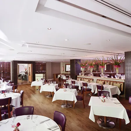 Hotell The Lowry 5*