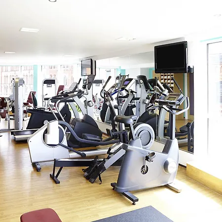 Novotel Centre 4*