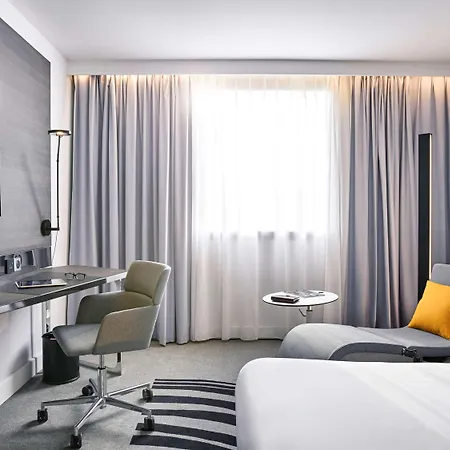 Novotel Centre 4*