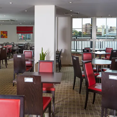 Express - Salford Quays By Ihg 3*