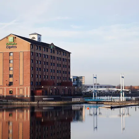 Hotel Holiday Express - Salford Quays By Ihg 3*