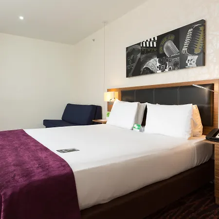 מלון Manchester-mediacityuk By Ihg
