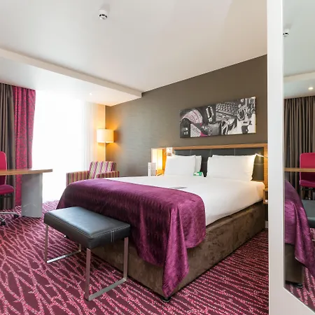 Manchester-mediacityuk By Ihg 4* סלפורד