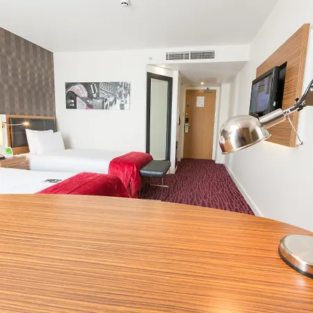 Manchester-mediacityuk By Ihg סלפורד