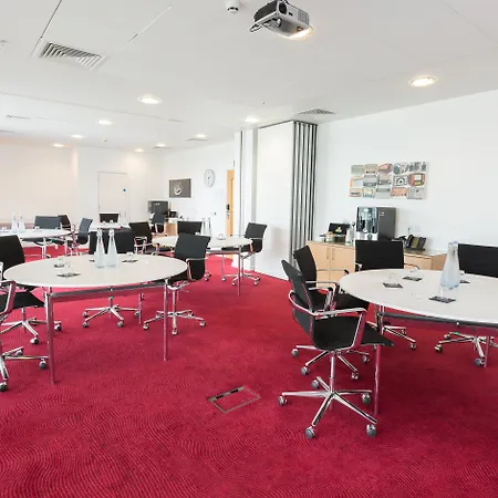 Manchester-mediacityuk By Ihg סלפורד