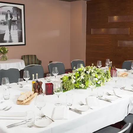 Hotel Manchester-mediacityuk By Ihg 4*
