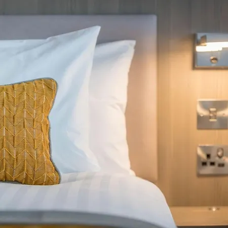 Hotel Maldron Centre 4*