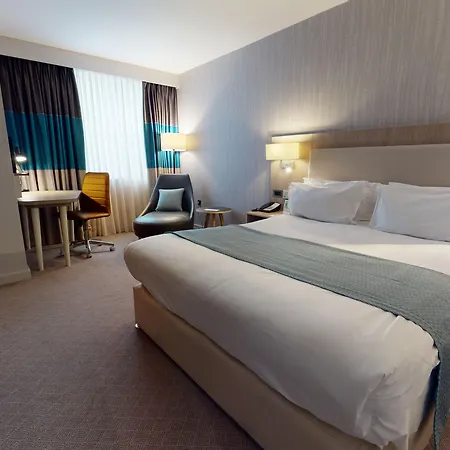 - Centre By Ihg Hotel Manchester