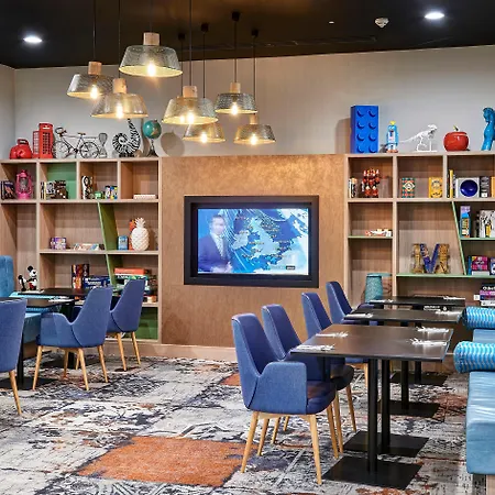 - Centre By Ihg 4* Manchester