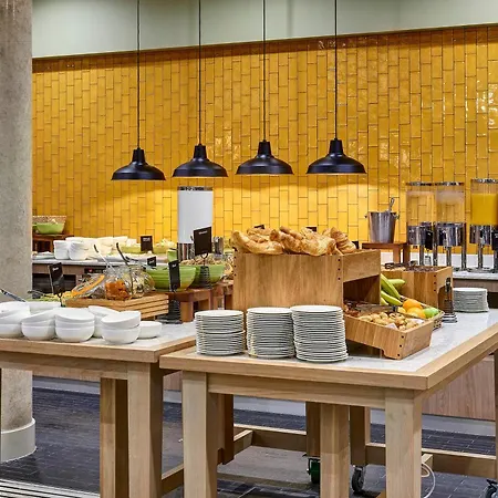 - Centre By Ihg Hotel