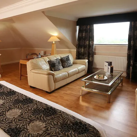 - - Oldham By Ihg