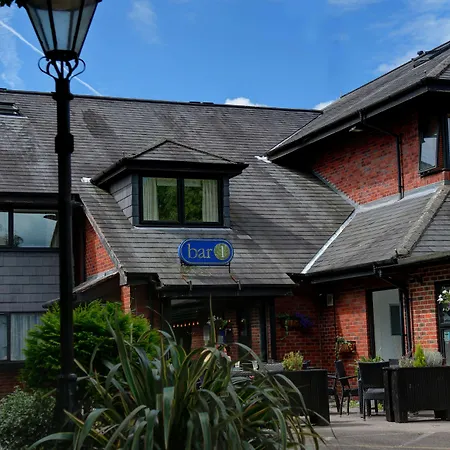 Hotel - - Oldham By Ihg Failsworth