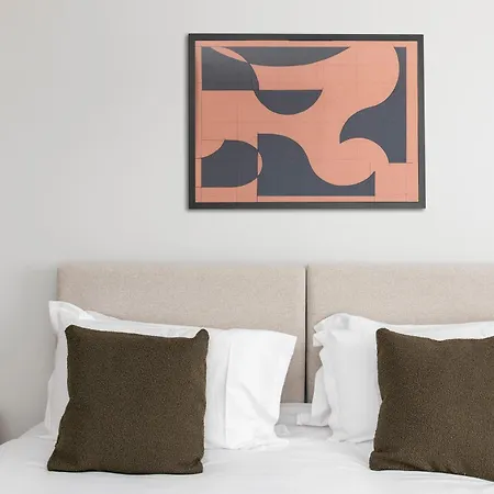 Cove Minshull Street 4*