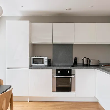 Отель Cove Minshull Street Манчестер