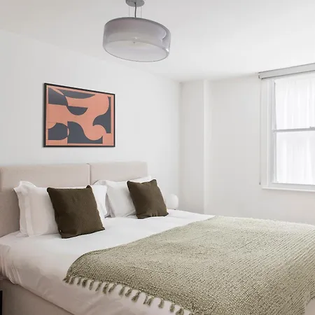 Hotel Cove Minshull Street