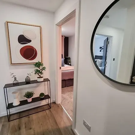 Appartement Couples Retreat / Workers Paradise + Free Parking *