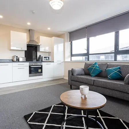 Apartment Contemporary 2 Bed Salford