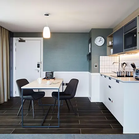 Hyatt House Ξενοδοχείο με διαμερίσματα 4*