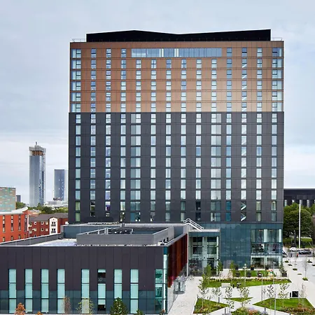 Hyatt House Ξενοδοχείο με διαμερίσματα 4*