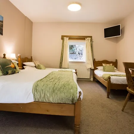 Oyo Ladybower 3*