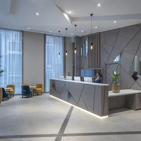 Maldron Centre Hotel 4*
