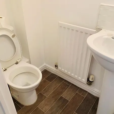 別荘 4 Bedroom House Near Centre *
