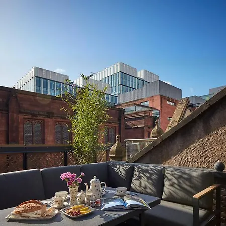 아파트 Stunning Luxury Centre Townhouse With Hot Tub