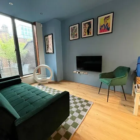 Stunning Luxury Centre Townhouse With Hot Tub 아파트 맨체스터