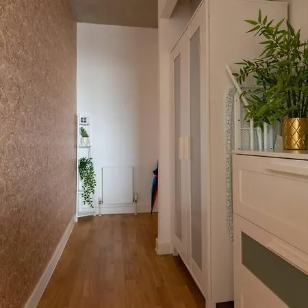 1 Bed Ancoats Canalside Flat Centre Apartment