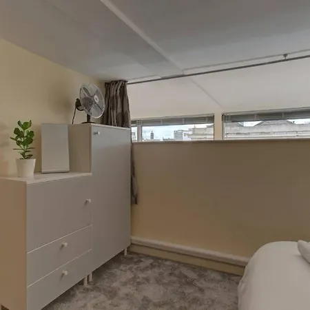 Superhost - Stunning Centre Penthouse Over Two Floors Apartment Manchester