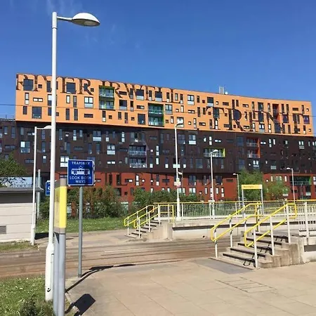 1 Bed Ancoats Canalside Flat Centre Apartment Manchester