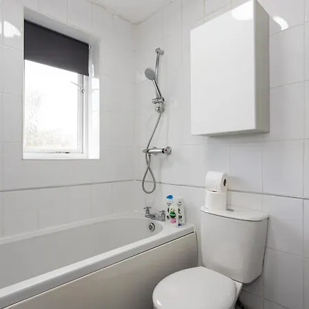 Cosy House & Contractors & Leisure & Free Parking Lejlighed *