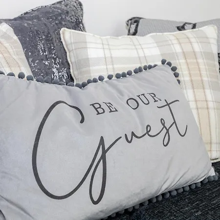 Cosy House & Contractors & Leisure & Free Parking *