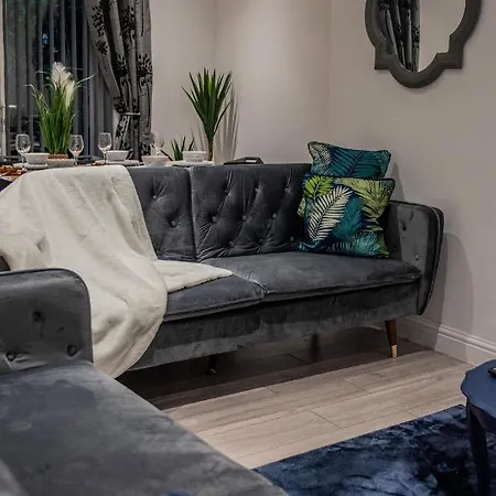 Bv Comfy Spacious 3 Bedroom House At Tatton Street * Μάντσεστερ