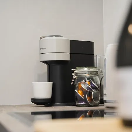 Modern 1-bed - Centre - Free Wi-fi - New - Apartment *