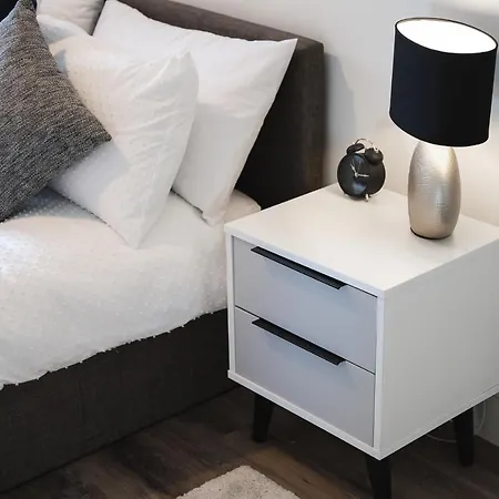 Apartament Modern 1-bed - Centre - Free Wi-fi - New -